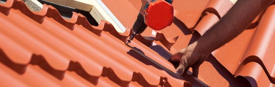 save on Lindsey roof installation costs